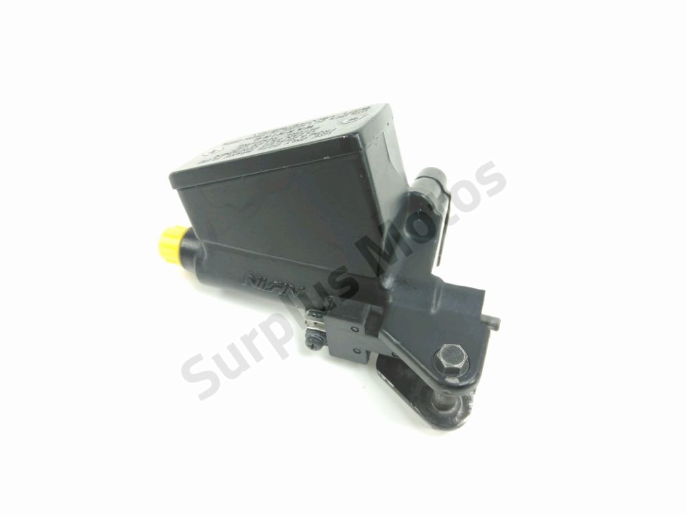 Maitre cylindre embrayage complet