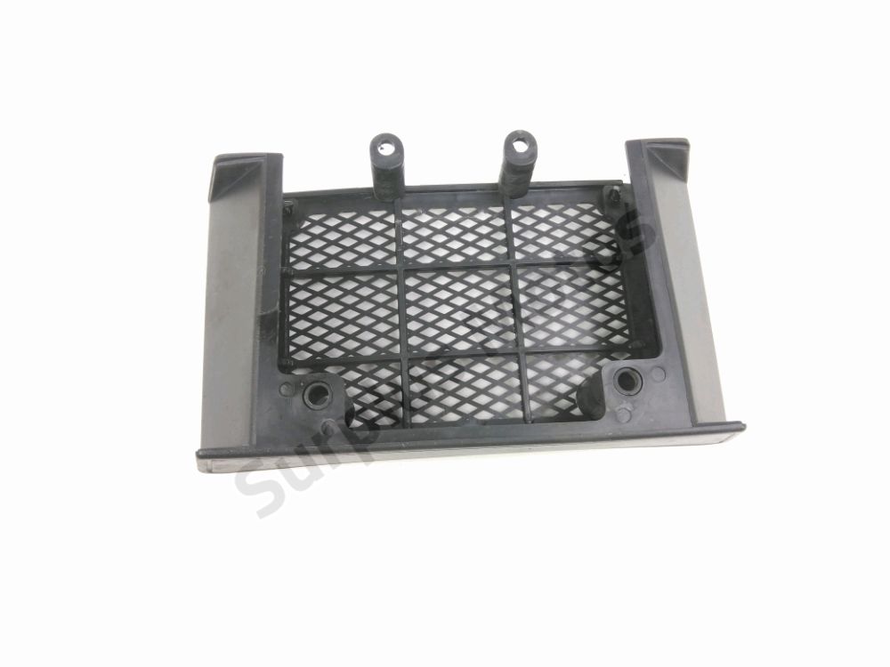 GRILLE DE RADIATEUR