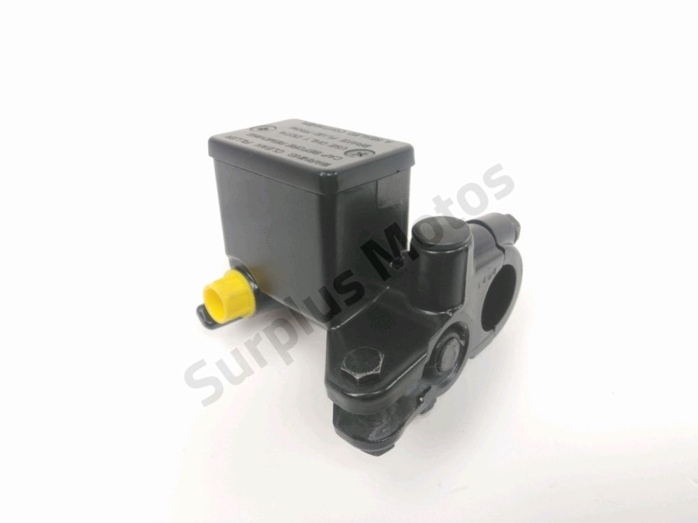 Maitre cylindre frein av complet