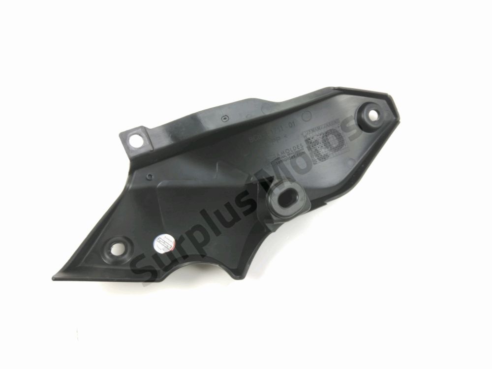 CACHE LATERAL GAUCHE