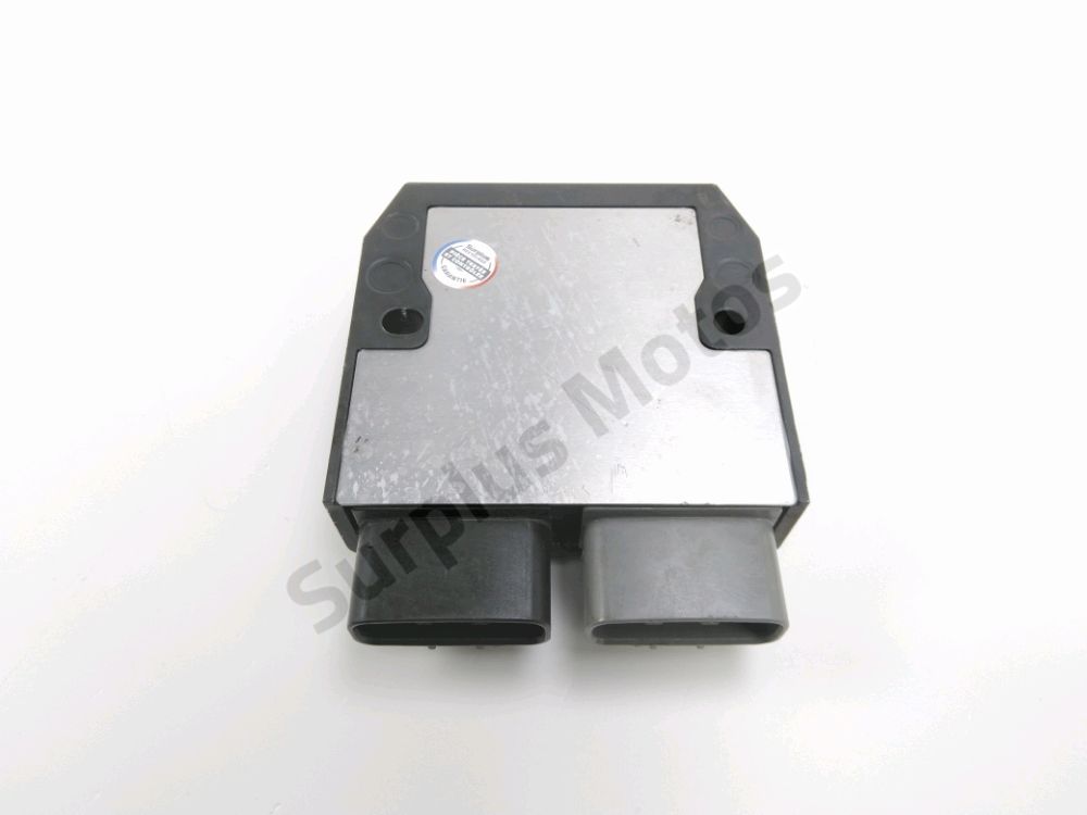 REGULATEUR DE TENSION