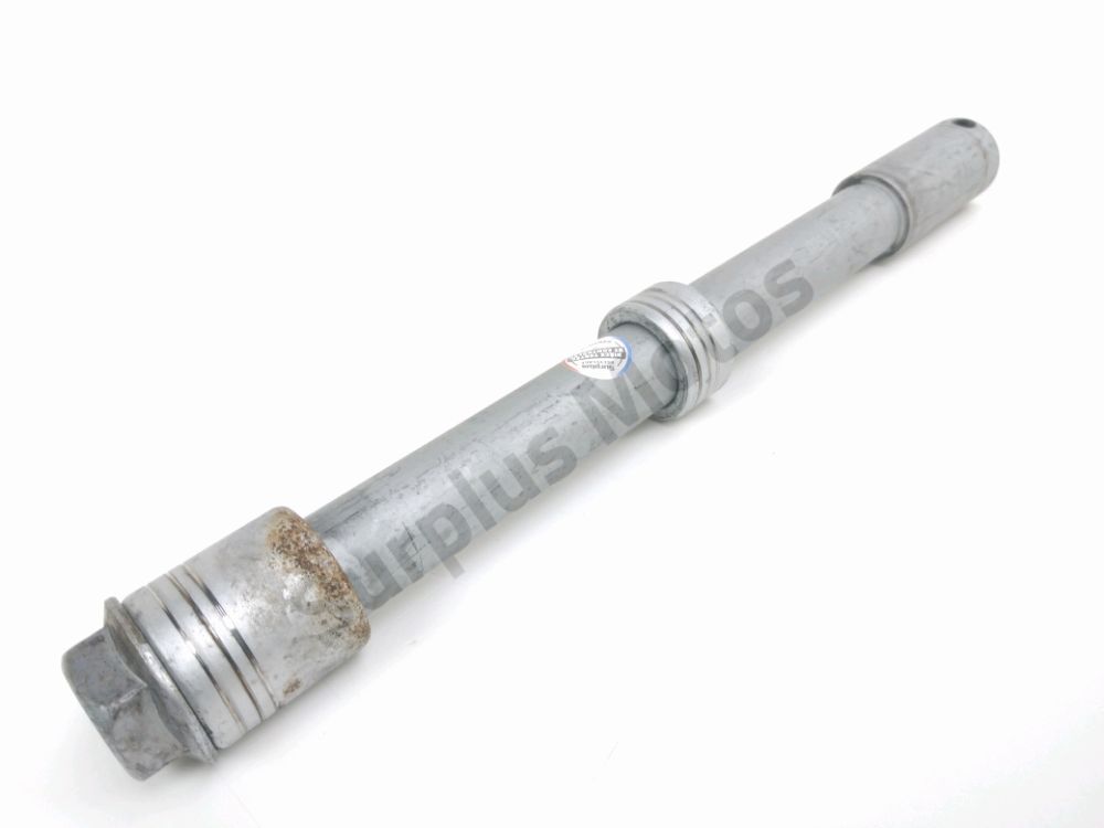 AXE DE ROUE AVANT
