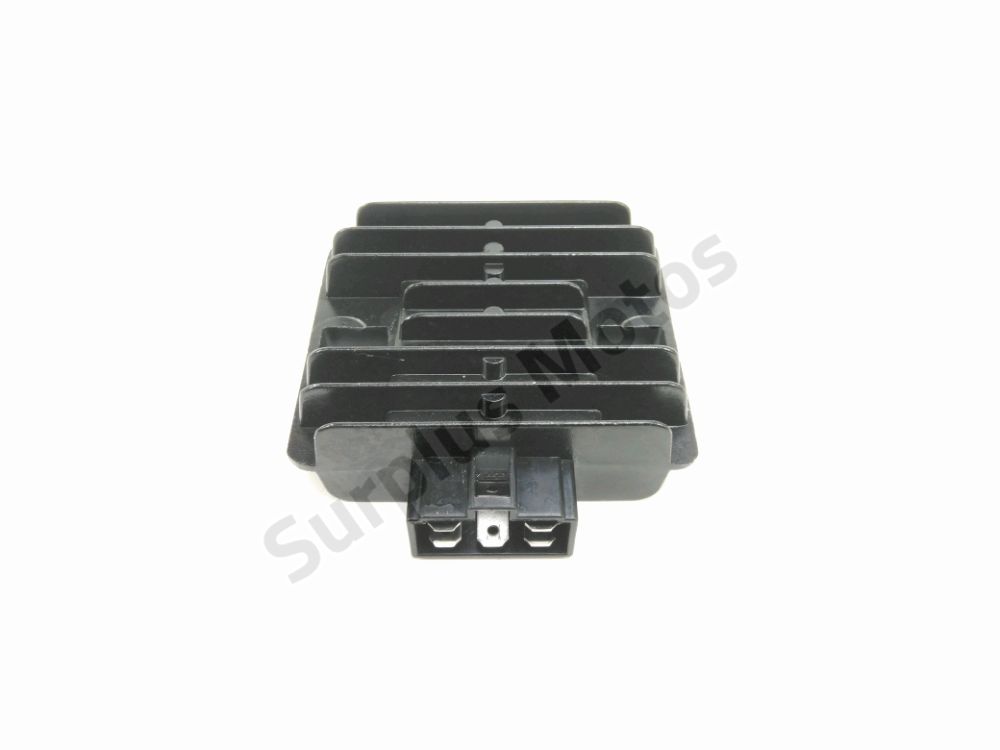 Regulateur de tension