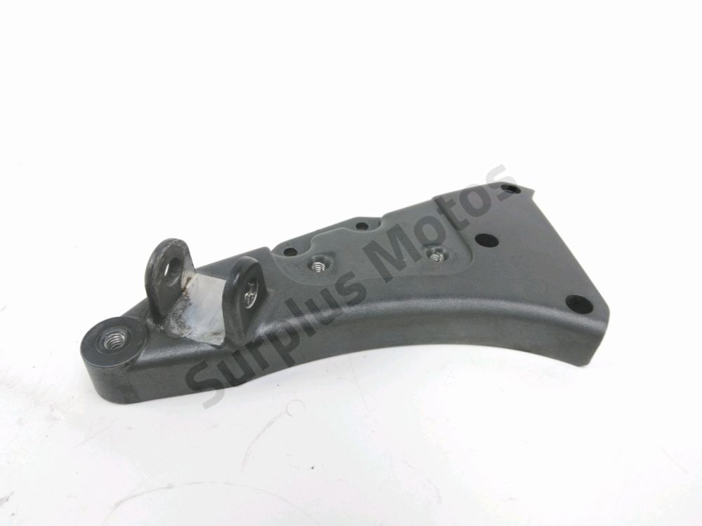 Platine avant droite