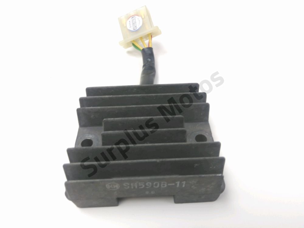 Regulateur de tension