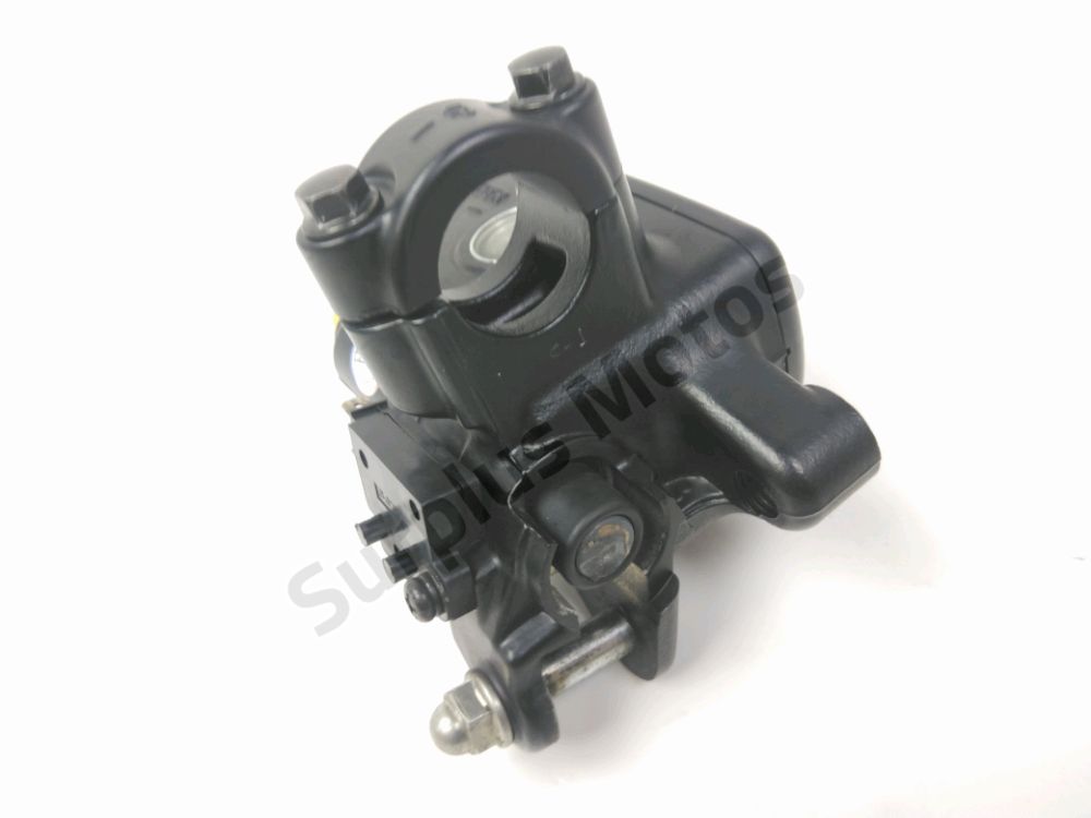 MAITRE CYLINDRE FREIN AV COMPLET