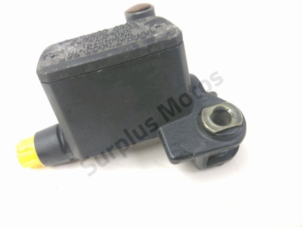 Maitre cylindre embrayage complet