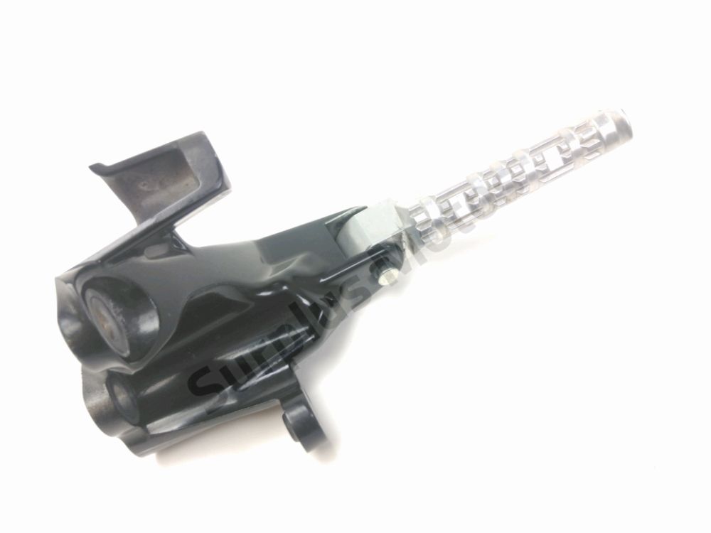 Platine et repose pieds arriere gauche