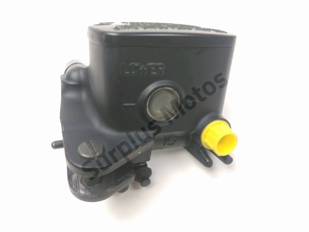 Maitre cylindre frein av complet