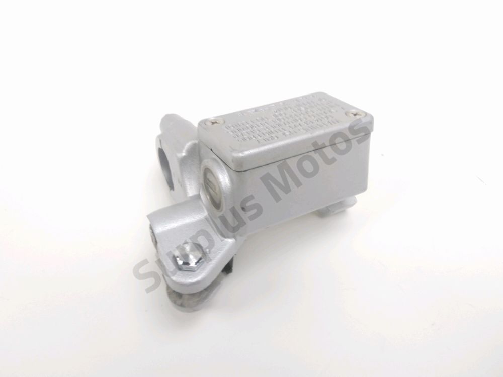 Maitre cylindre frein av complet