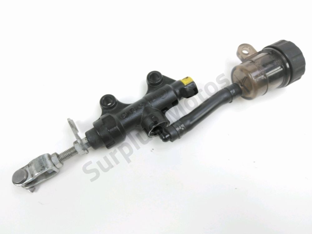 MAITRE CYLINDRE FREIN AR COMPLET