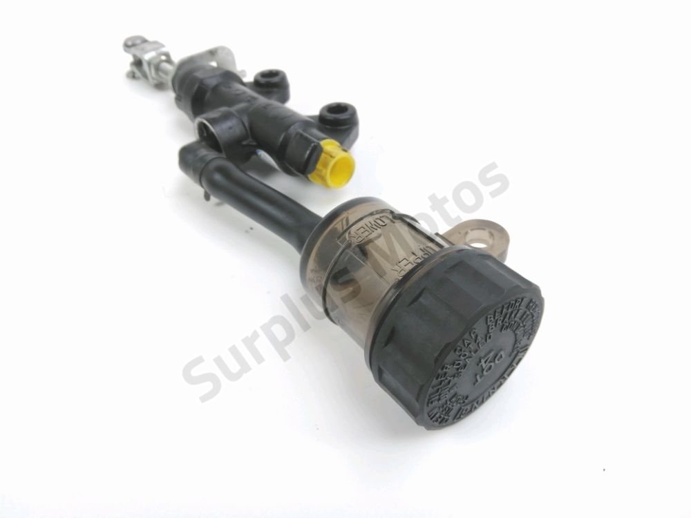 MAITRE CYLINDRE FREIN AR COMPLET