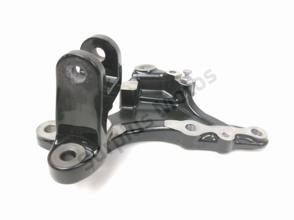 PLATINE AVANT DROITE