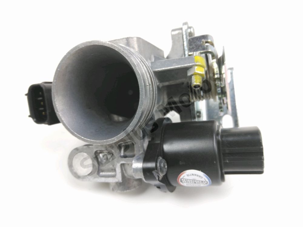 Corps d'injection droit