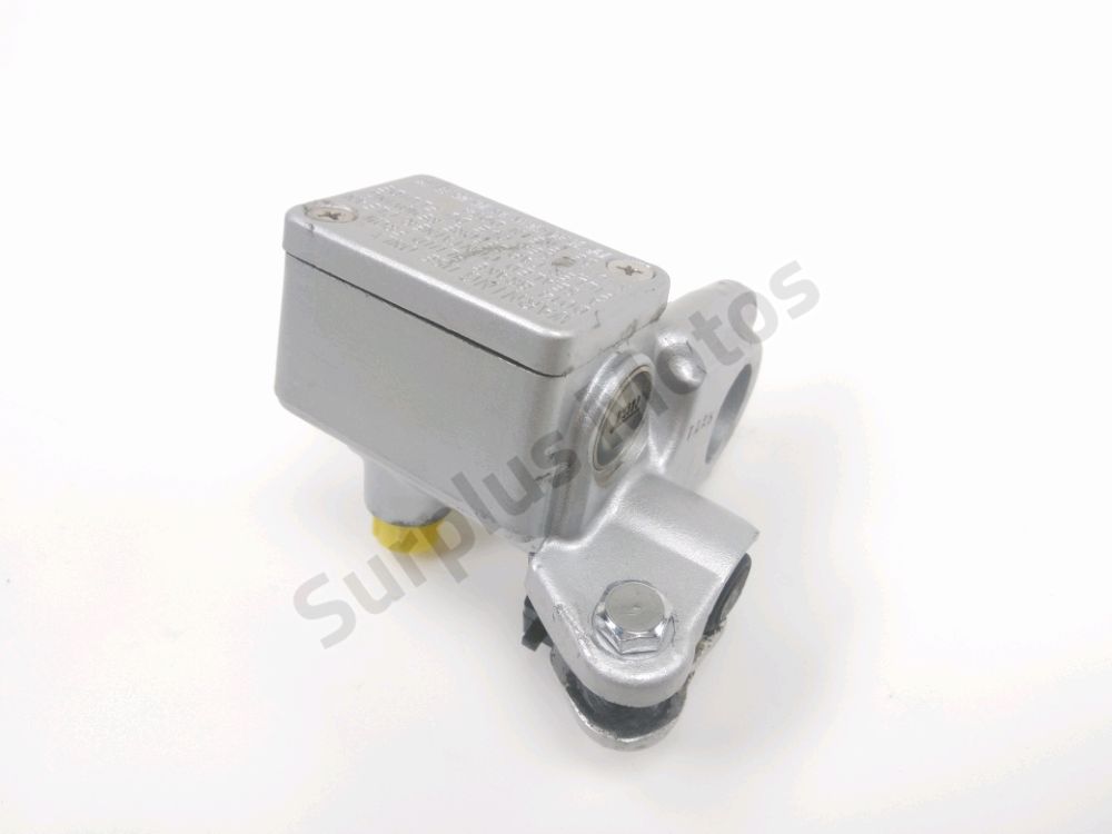 Maitre cylindre frein ar complet