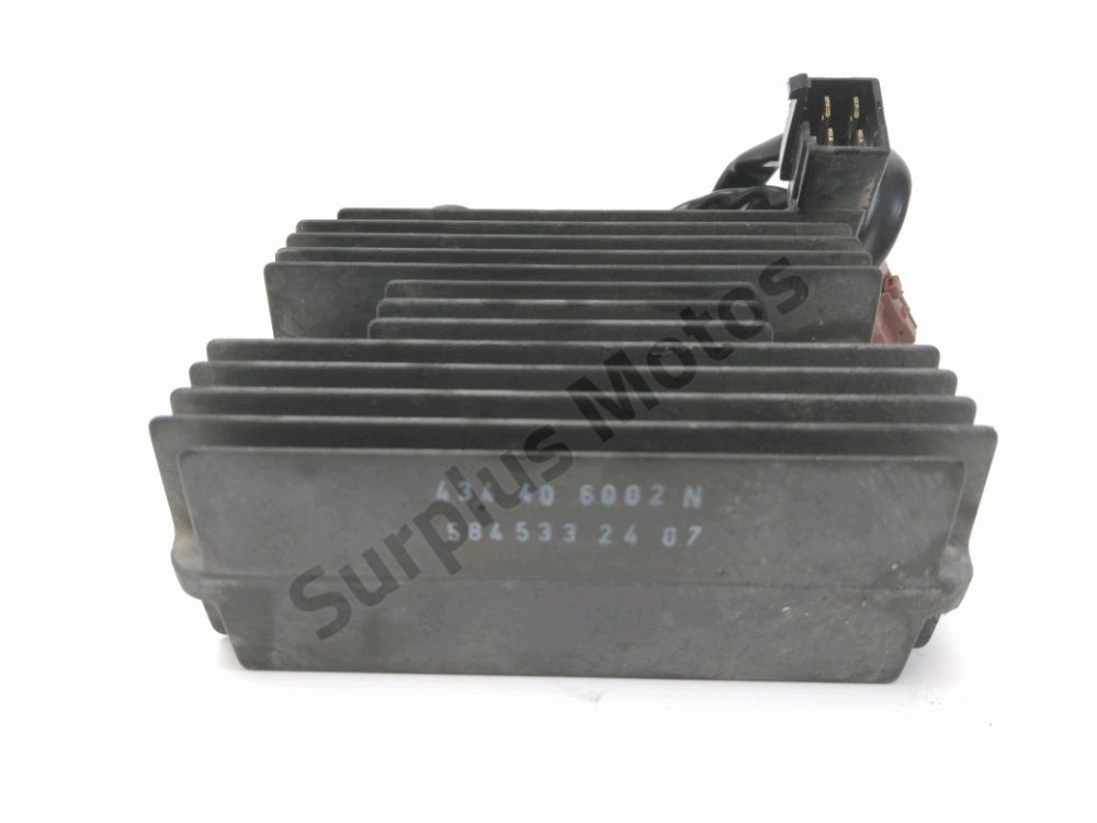 REGULATEUR DE TENSION