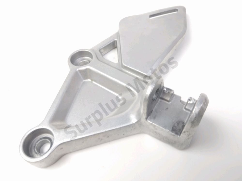 PLATINE AVANT GAUCHE