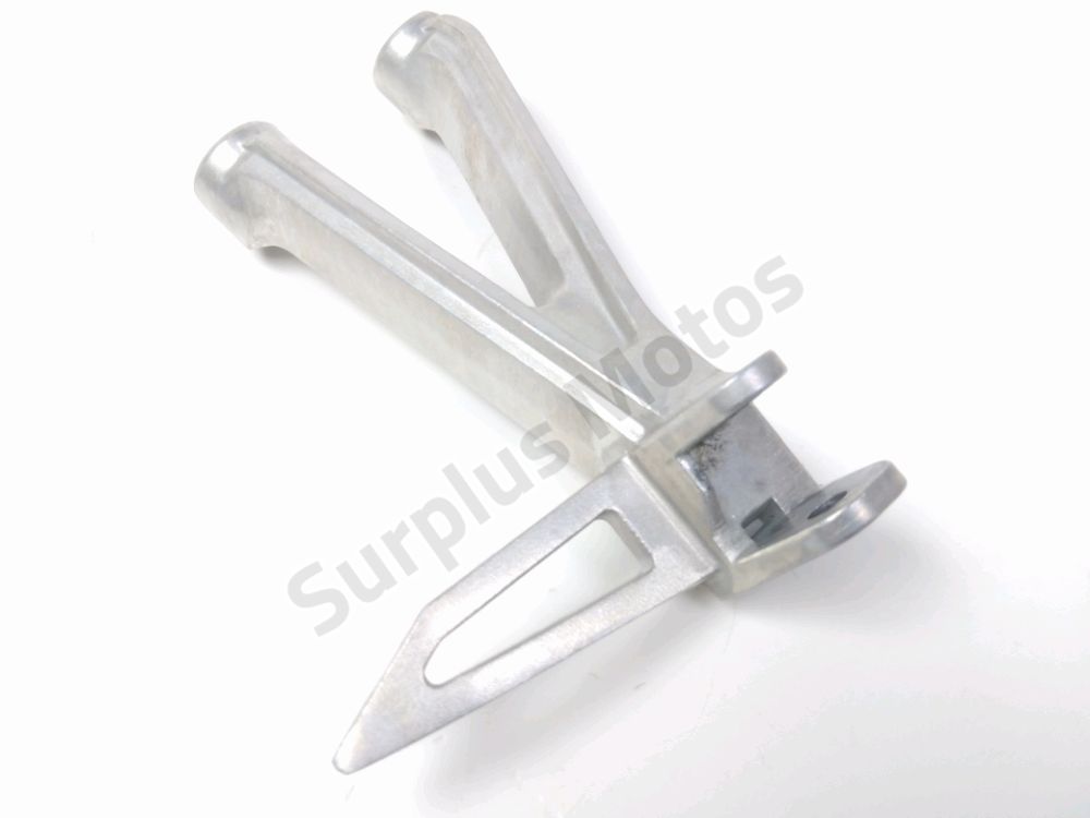 PLATINE ARRIERE DROITE COMPLETE