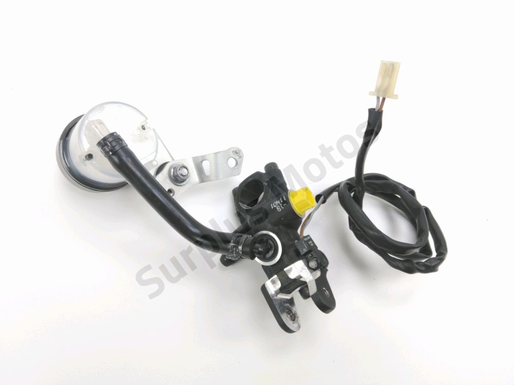 MAITRE CYLINDRE FREIN AV COMPLET