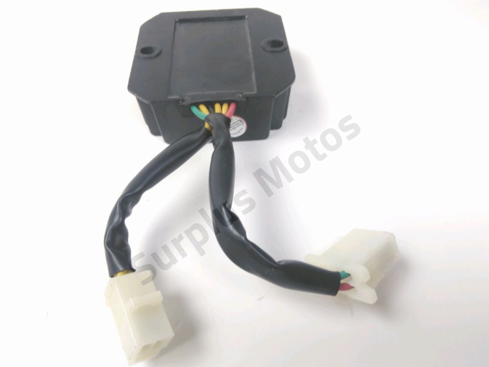 REGULATEUR DE TENSION
