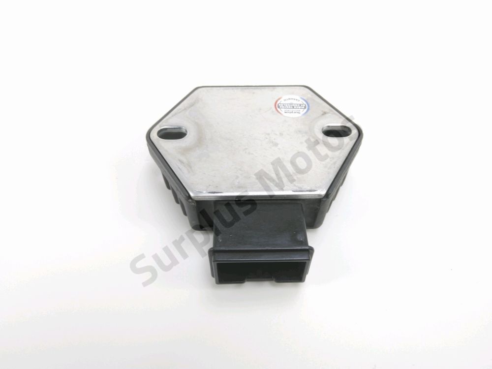REGULATEUR DE TENSION