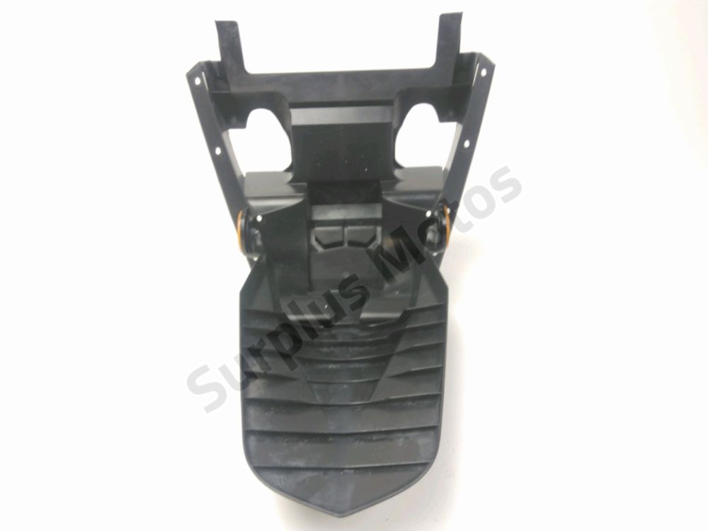 SUPPORT DE PLAQUE ET ECLAIRAGE