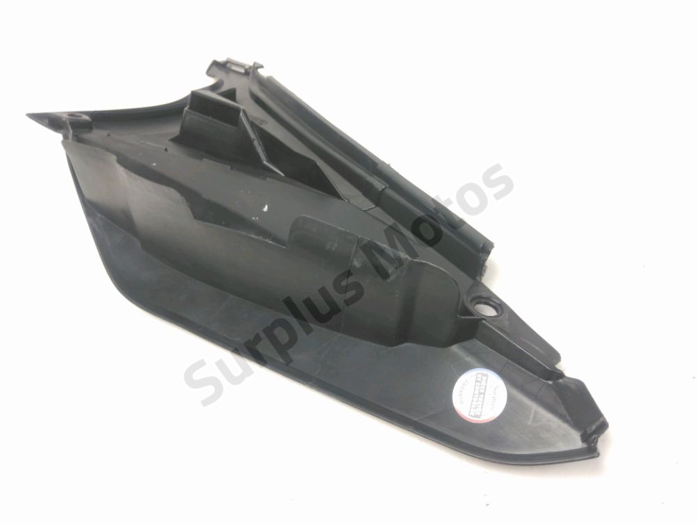 CARENAGE ARRIERE DROIT