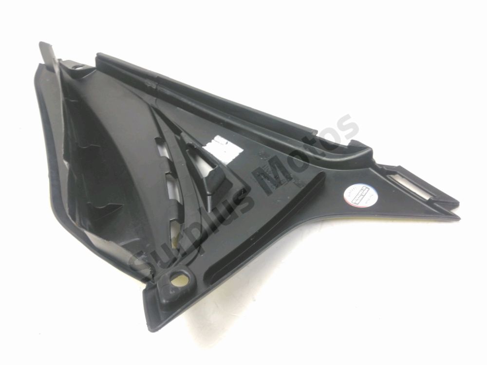 CARENAGE ARRIERE GAUCHE