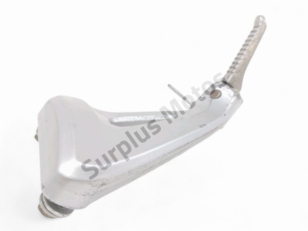 Repose pieds arriere gauche