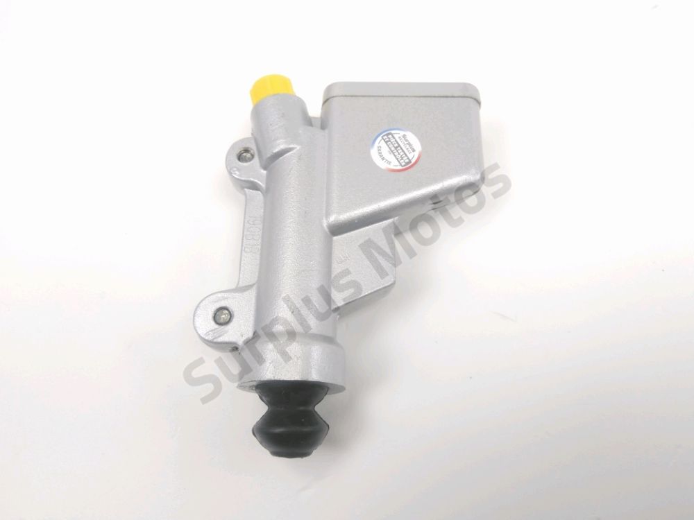 MAITRE CYLINDRE FREIN AR COMPLET