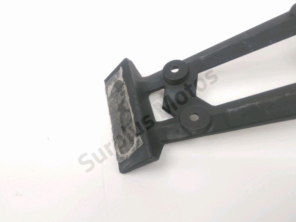 SUPPORT DE PLAQUE ET ECLAIRAGE