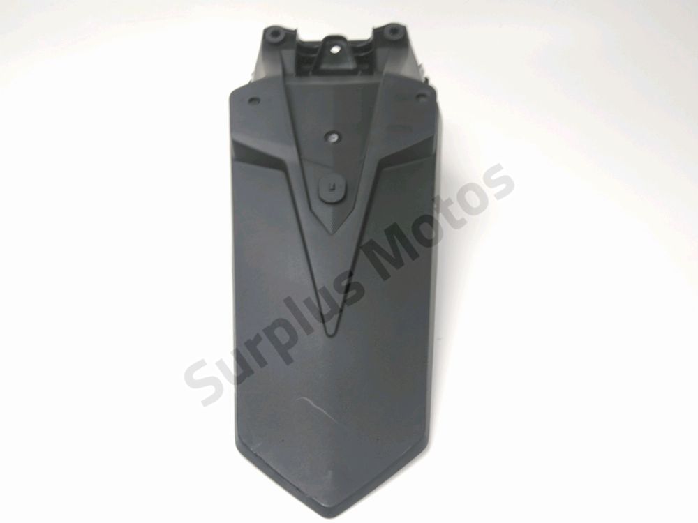 SUPPORT DE PLAQUE ET ECLAIRAGE