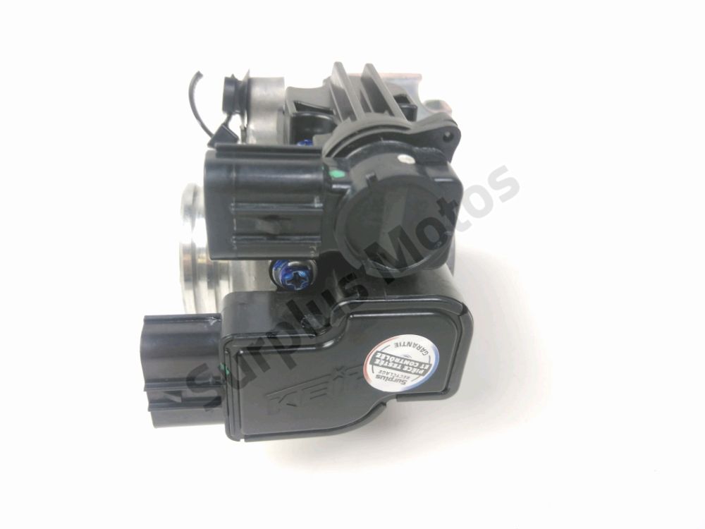 Corps d'injection droit