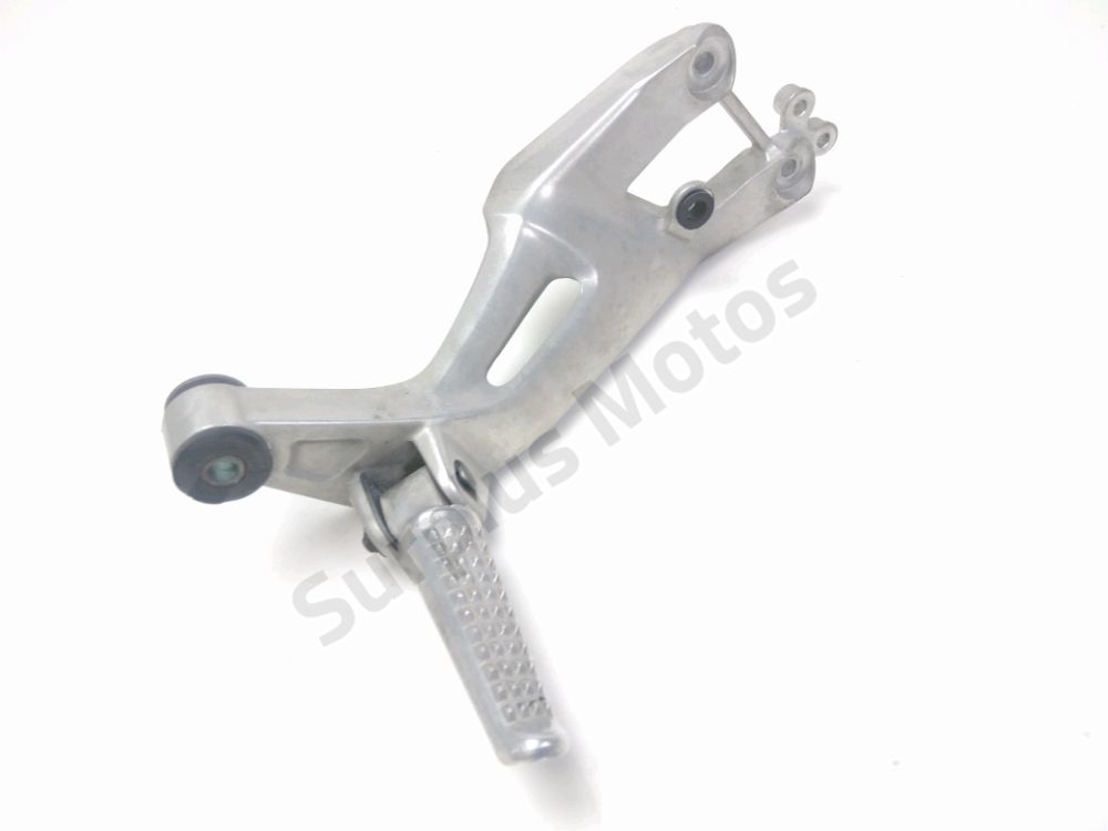 Platine arriere droite complete