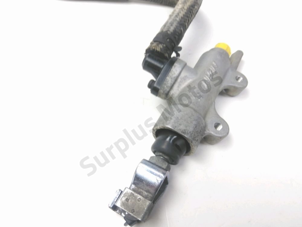 MAITRE CYLINDRE FREIN AR COMPLET