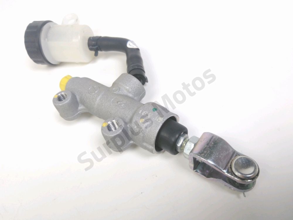 Maitre cylindre frein ar complet