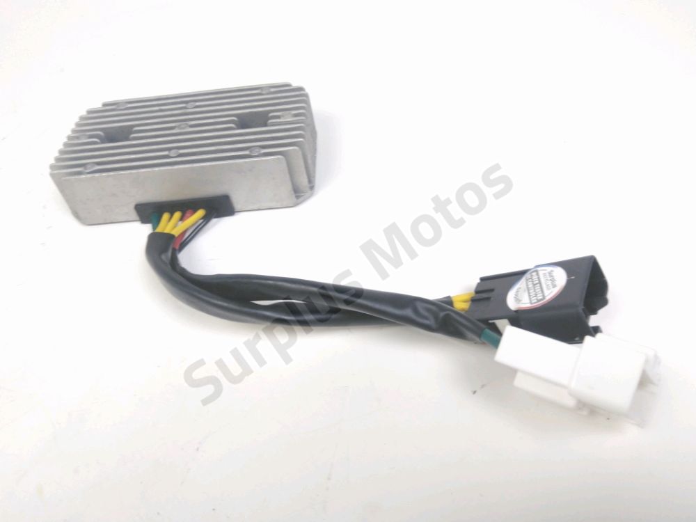 REGULATEUR DE TENSION