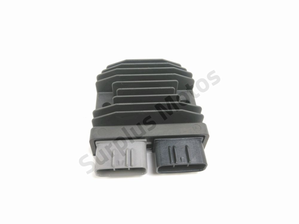 Regulateur de tension