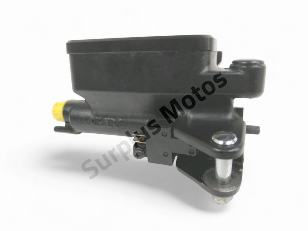 MAITRE CYLINDRE EMBRAYAGE COMPLET