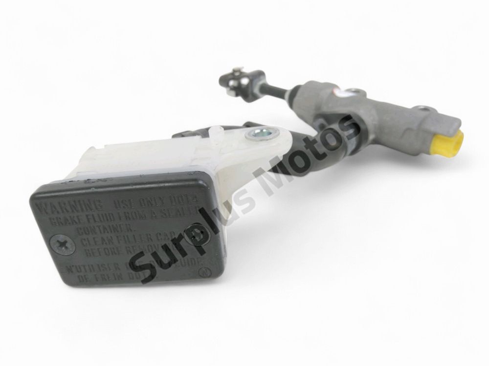 MAITRE CYLINDRE FREIN AR COMPLET