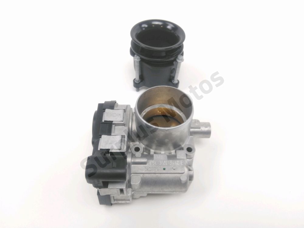 Corps d'injection gauche