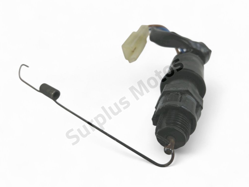 CONTACTEUR DE STOP AR