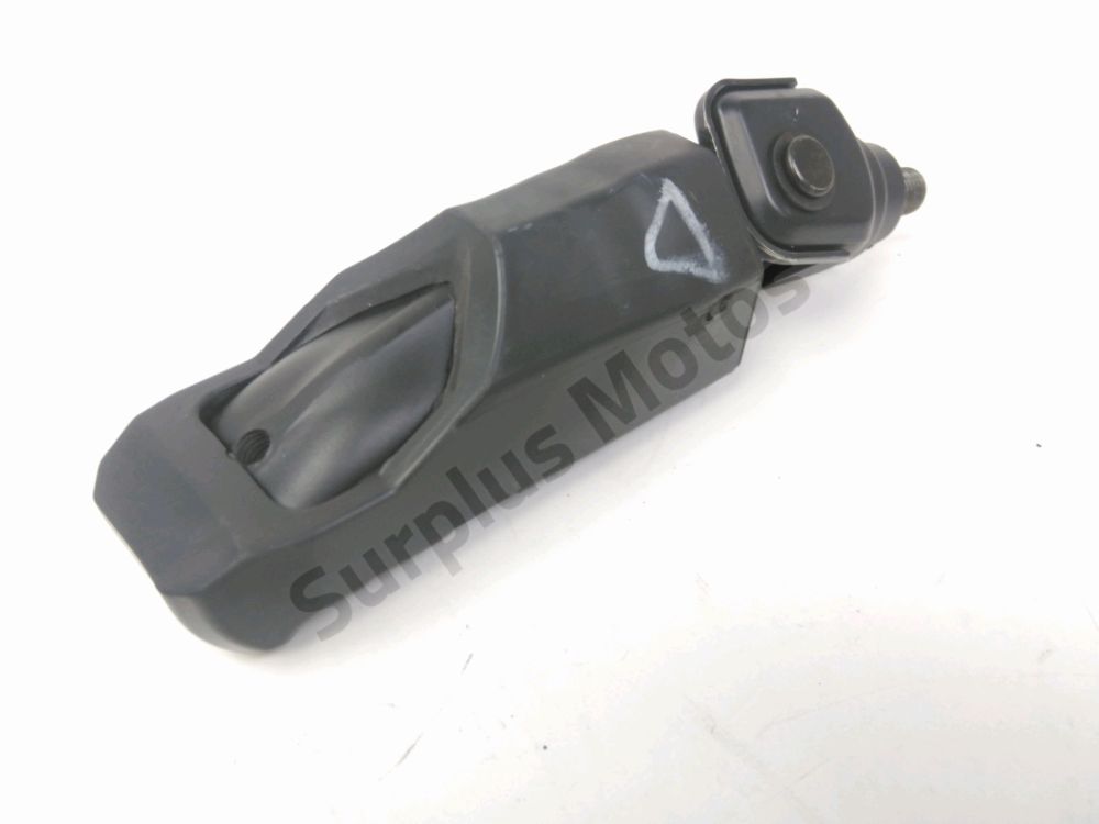 REPOSE PIEDS ARRIERE DROIT