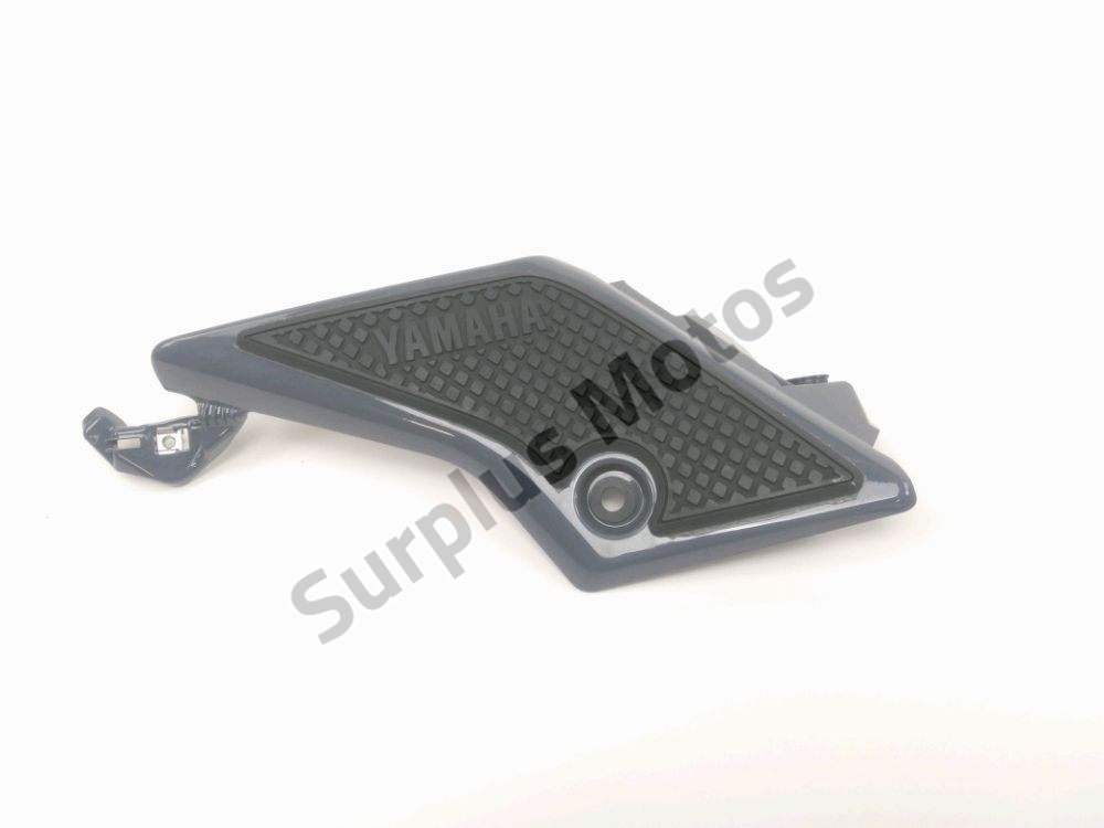 Carenage avant gauche