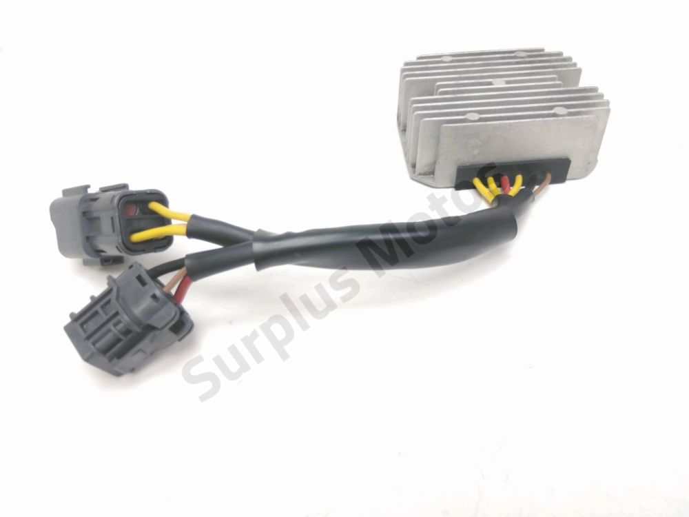 REGULATEUR DE TENSION