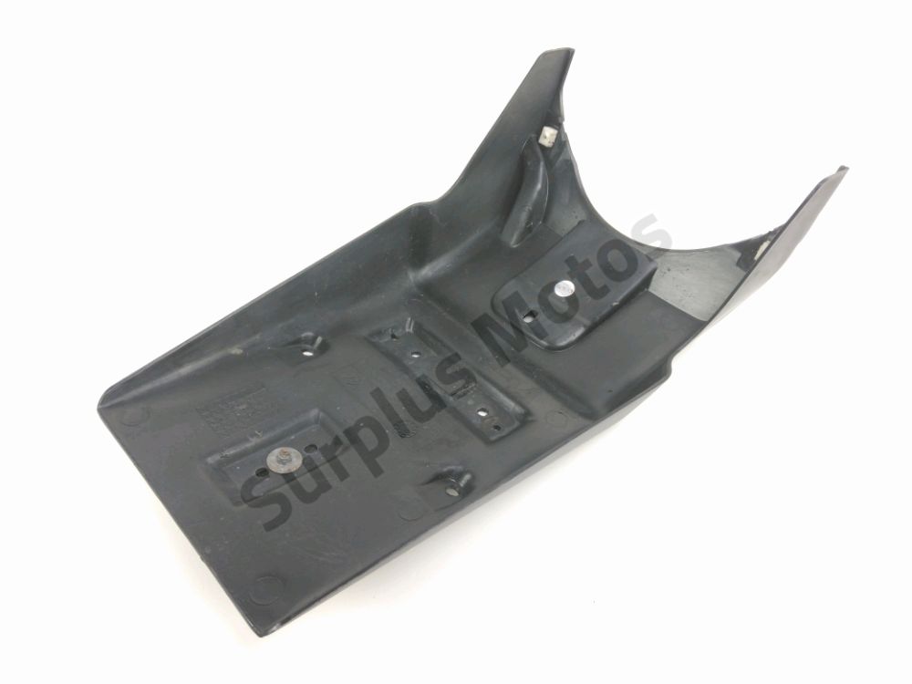 SUPPORT DE PLAQUE ET ECLAIRAGE