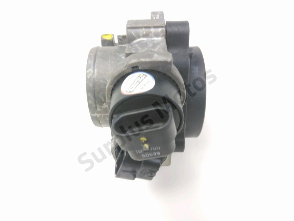 Corps d'injection droit