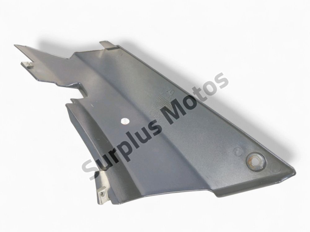 CARENAGE ARRIERE DROIT