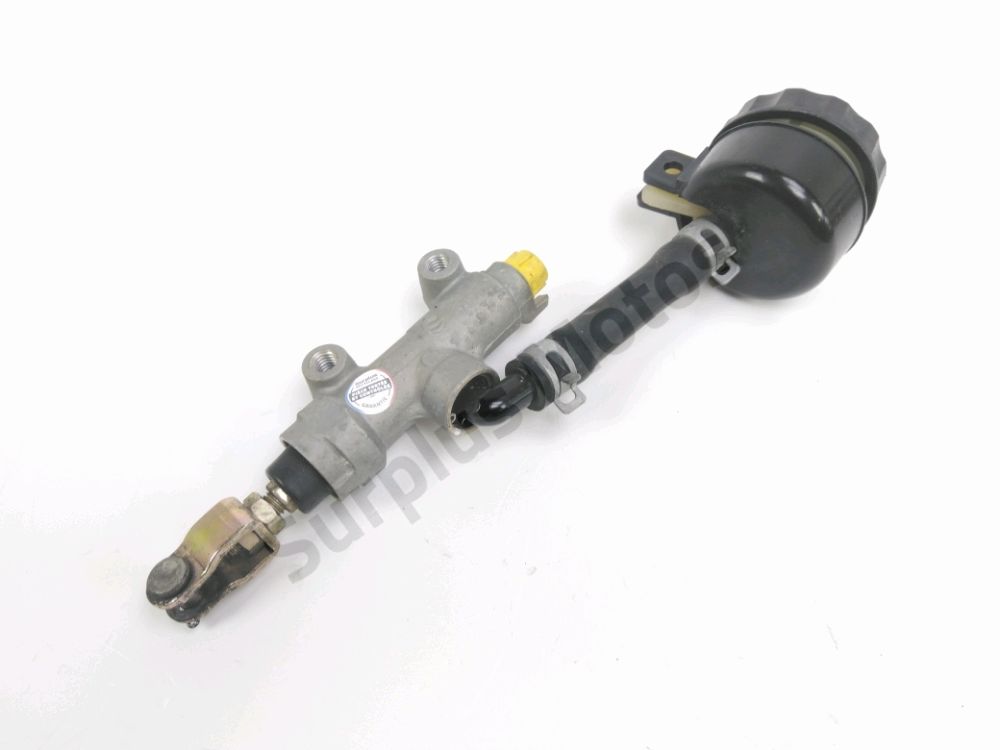 MAITRE CYLINDRE FREIN AR COMPLET