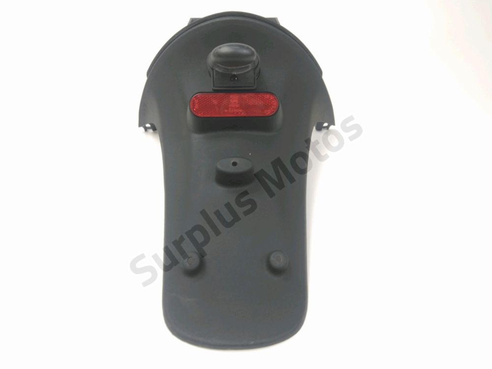 SUPPORT DE PLAQUE ET ECLAIRAGE